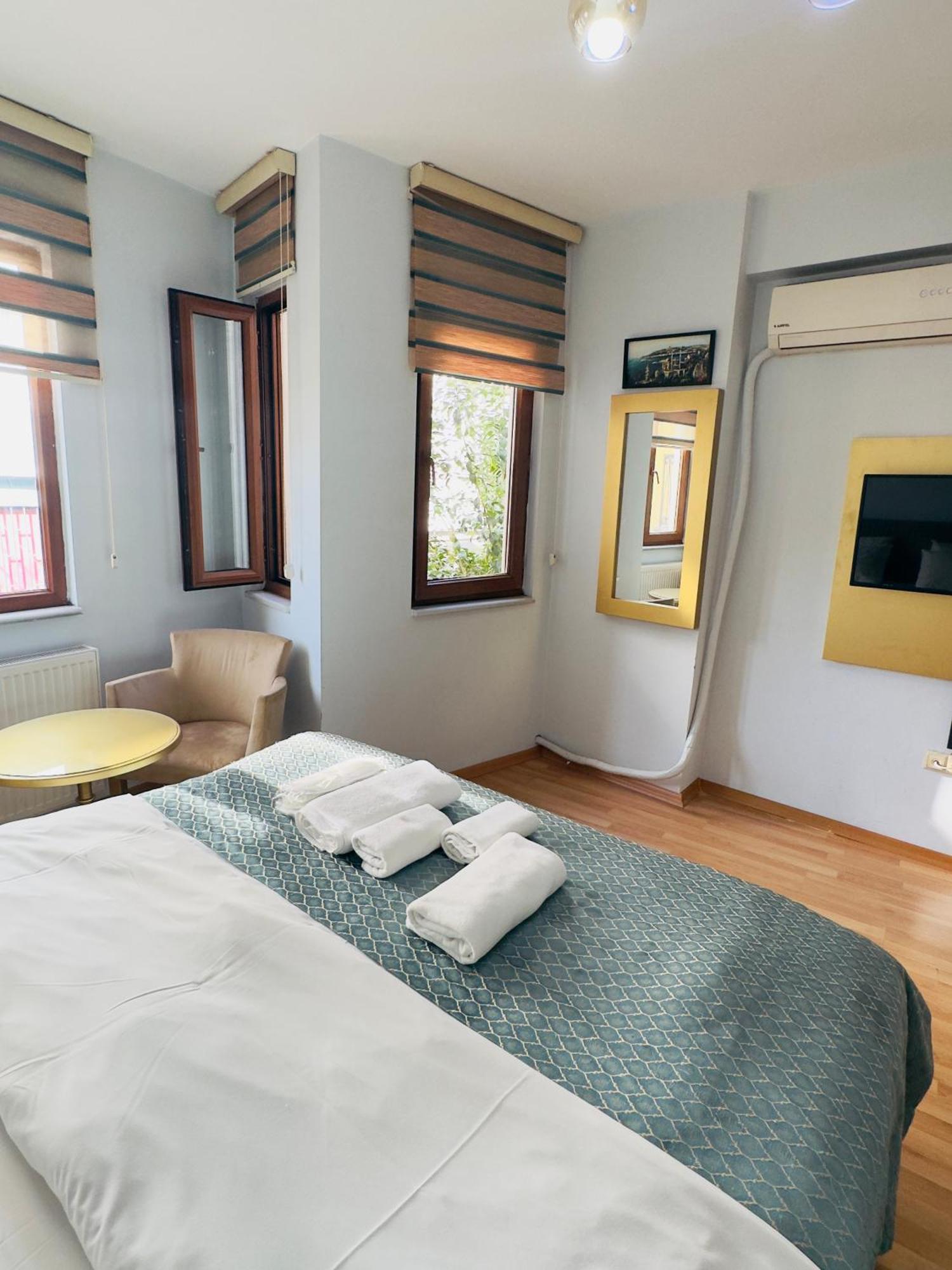 Centre Suites Taksim Istanbul Exterior photo
